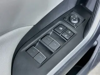 Toyota RAV4 2025 XLE 4dr SUV