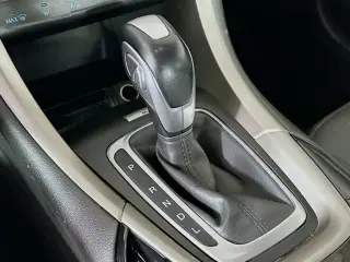 Ford Fusion Hybrid 2014 SE 4dr Sedan