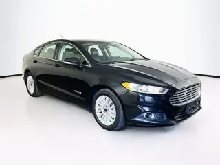 Ford Fusion Hybrid 2014 SE 4dr Sedan