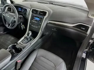 Ford Fusion Hybrid 2014 SE 4dr Sedan