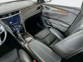 Cadillac XTS 2016 Luxury 4dr Sedan