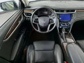 Cadillac XTS 2016 Luxury 4dr Sedan