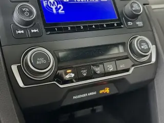 Honda Civic 2016 LX-P 2dr Coupe