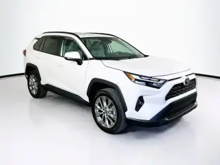 Toyota RAV4 2023 AWD XLE Premium 4dr SUV