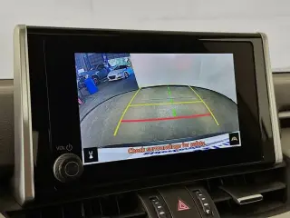 Toyota RAV4 2023 AWD XLE Premium 4dr SUV