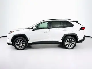 Toyota RAV4 2023 AWD XLE Premium 4dr SUV