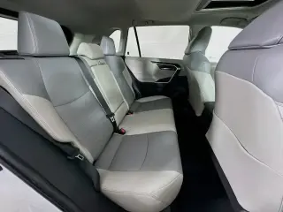 Toyota RAV4 2023 AWD XLE Premium 4dr SUV