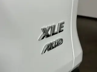 Toyota RAV4 2023 AWD XLE Premium 4dr SUV