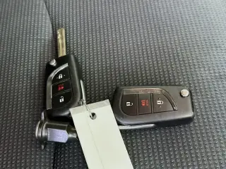 Toyota RAV4 2019 LE 4dr SUV
