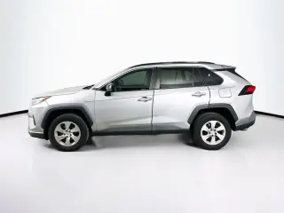 Toyota RAV4 2019 LE 4dr SUV