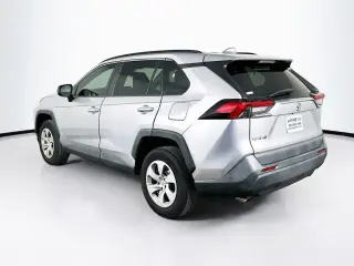 Toyota RAV4 2019 LE 4dr SUV