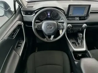Toyota RAV4 2019 LE 4dr SUV