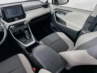 Toyota RAV4 Hybrid 2022 AWD XLE 4dr SUV