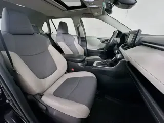 Toyota RAV4 Hybrid 2022 AWD XLE 4dr SUV