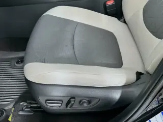 Toyota RAV4 Hybrid 2022 AWD XLE 4dr SUV