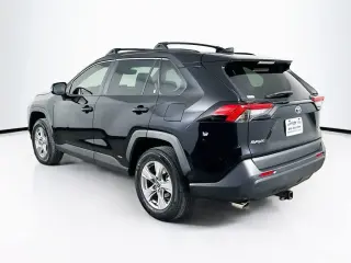 Toyota RAV4 Hybrid 2022 AWD XLE 4dr SUV