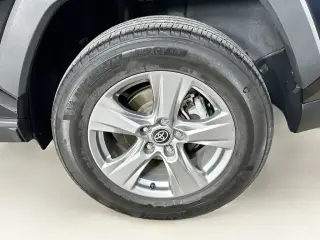 Toyota RAV4 Hybrid 2022 AWD XLE 4dr SUV