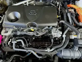 Toyota RAV4 Hybrid 2022 AWD XLE 4dr SUV