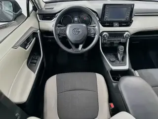 Toyota RAV4 Hybrid 2022 AWD XLE 4dr SUV