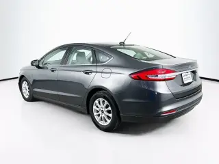 Ford Fusion 2017 S 4dr Sedan