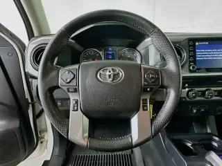 Toyota Tacoma 2020 4x4 SR5 V6 4dr Double Cab 5.0 ft SB