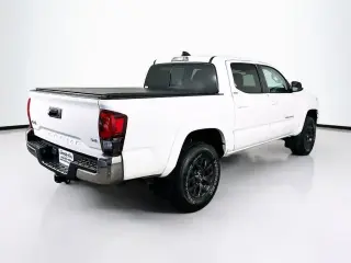 Toyota Tacoma 2020 4x4 SR5 V6 4dr Double Cab 5.0 ft SB