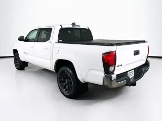 Toyota Tacoma 2020 4x4 SR5 V6 4dr Double Cab 5.0 ft SB