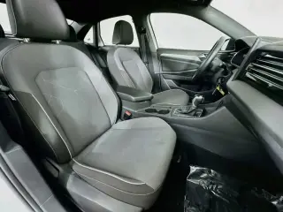 Volkswagen Jetta 2025 Sport 4dr Sedan