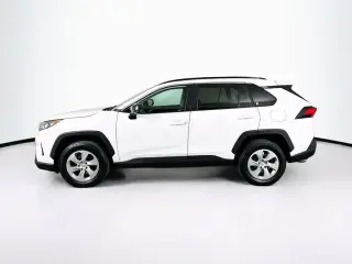 Toyota RAV4 2021 LE 4dr SUV