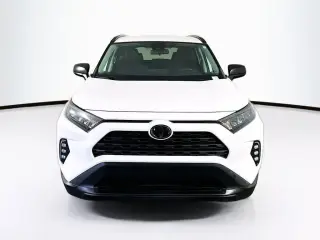 Toyota RAV4 2021 LE 4dr SUV