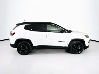 Jeep Compass 2024 4x4 (Red) Edition 4dr SUV