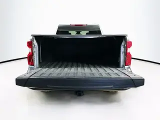Chevrolet Silverado 1500 2024 4x4 Custom Trail Boss 4dr Crew Cab 5.8 ft. SB