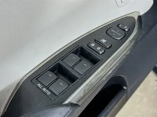 Toyota Avalon 2013 XLE 4dr Sedan