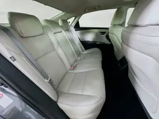 Toyota Avalon 2013 XLE 4dr Sedan