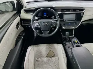 Toyota Avalon 2013 XLE 4dr Sedan