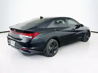 Hyundai ELANTRA 2022 SEL 4dr Sedan