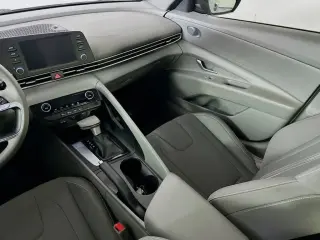 Hyundai ELANTRA 2022 SEL 4dr Sedan