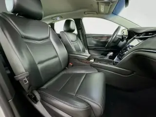 Cadillac XTS 2016 Luxury 4dr Sedan