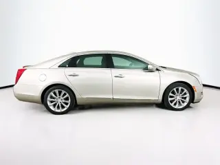 Cadillac XTS 2016 Luxury 4dr Sedan