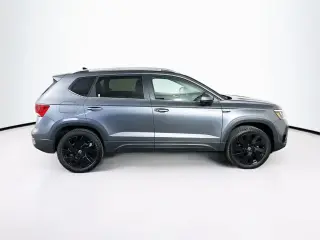 Volkswagen Taos 2024 AWD SE 4Motion 4dr SUV