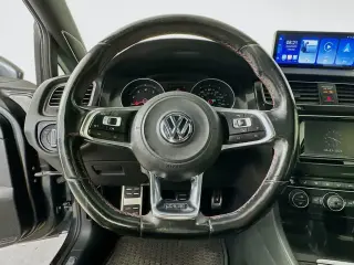 Volkswagen Golf GTI 2015 S 4dr Hatchback 6A