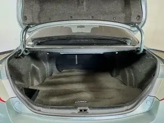 Toyota Camry 2008 SE 4dr Sedan 5M