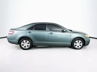 Toyota Camry 2008 SE 4dr Sedan 5M