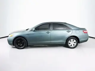 Toyota Camry 2008 SE 4dr Sedan 5M