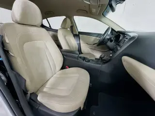 Kia Optima Hybrid 2012 LX 4dr Sedan