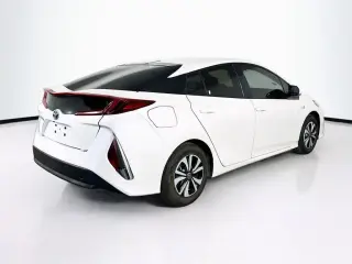 Toyota Prius Prime 2019 Plus 4dr Hatchback