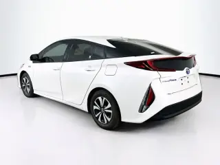 Toyota Prius Prime 2019 Plus 4dr Hatchback