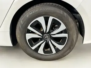 Toyota Prius Prime 2019 Plus 4dr Hatchback