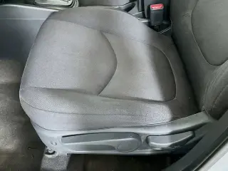 Kia Soul 2010 + 4dr Crossover 5M