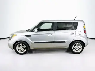 Kia Soul 2010 + 4dr Crossover 5M